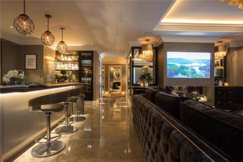 Kitchen-Lounge