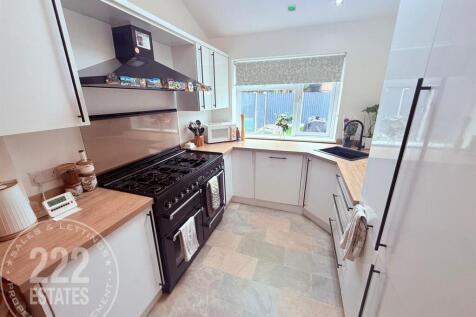 PHOTO-2025-10-16-14-13-32 (40).jpg