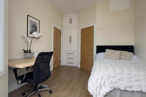28 Clarendon Street, Leamington Spa photo 3