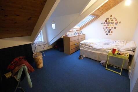 Brudenell Mount, Hyde Park, Leeds photo 5