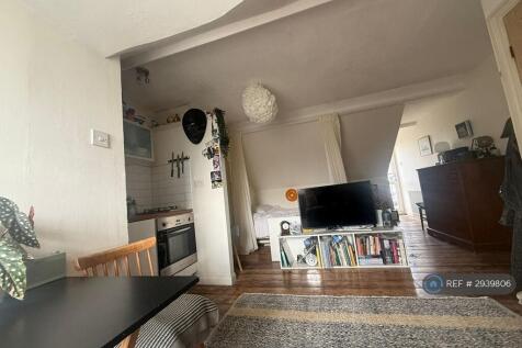 Living Area 1