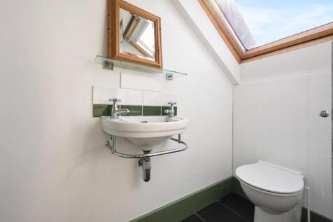 en-suite.JPG