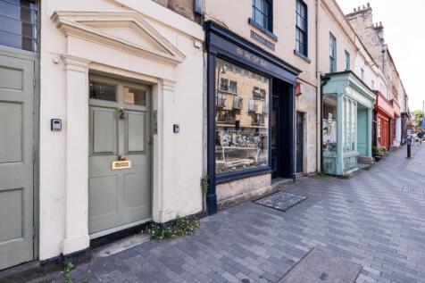 Flat 5, 12 Walcot Buildings, Bath BA1 6AD-2.jpg