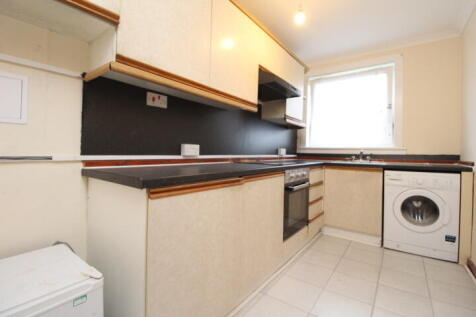 56 Raithburn Avenue, Castlemilk, G45 9RX photo 4