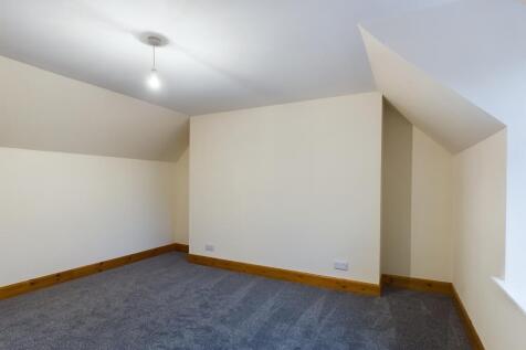 CAM03185G0-PR0066-STILL024