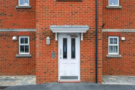 11 NAZARETH CLOSE - TN402LF - PHOTOS (14).jpg