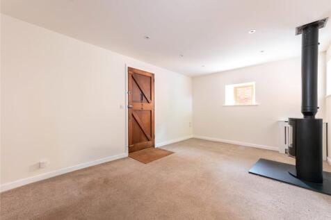 High Street, Olney, Buckinghamshire, MK46 photo 4