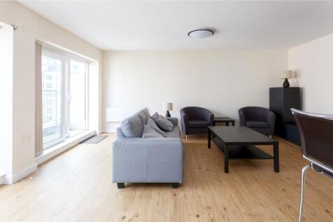 Heritage Avenue, London, NW9 photo 3