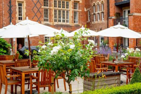 Courtyard Garden