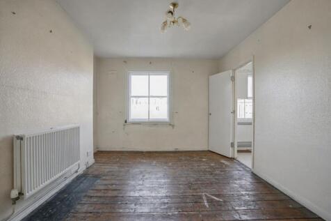 4d Tadema Road, London SW10 0NU