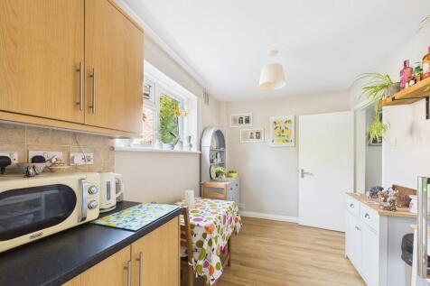 CAM01835G0-PR0311...