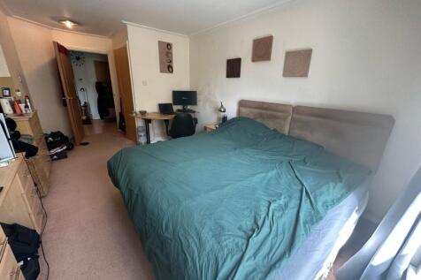 Milan House, Heol Tredwen, Cardiff, CF10 photo 4