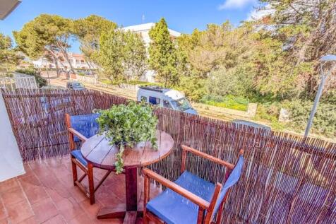 Apartment in Cala Blanca