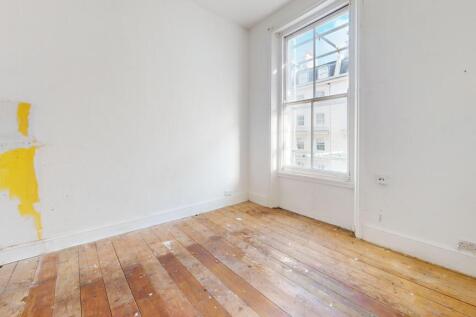 Flat D, 47 Gloucester Street, London, SW1V 2DB