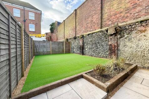 Property Image 11