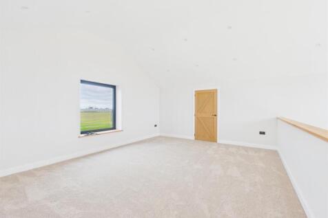 Thorpes Barn Photos (20).jpg