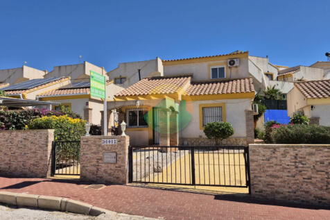 3 Bedroom Detached For Sale-MON24-1