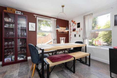 3 Harborough Road, Clipston