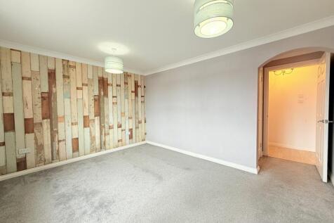 15A Terregles Street, Dumfries, DG2 9AA - Braidwoo