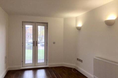 Church Road, Addlestone photo 5