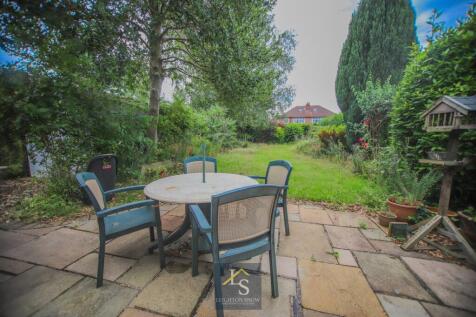 Central Drive, Bramhall, SK7 photo 5