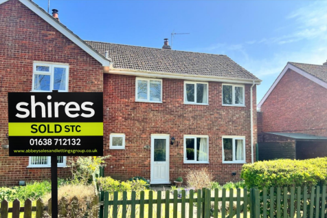 Bury St Edmunds, IP28 - property photo