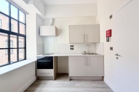 Brand New Development! - Oracle, Roden Street photo 4