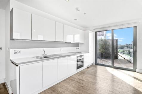 Reception/Kitchen