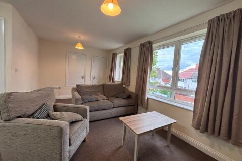 Simonfield Court, Deelands Road, Rubery photo 3