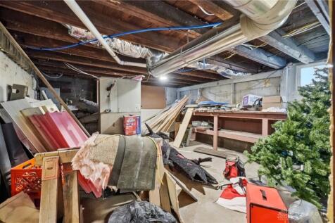 Property Image 100