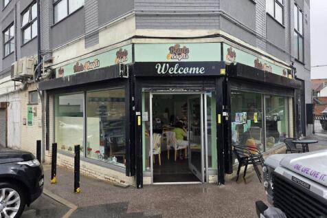 WhatsApp Image 20250827 at 124245_1410efe1.jpg