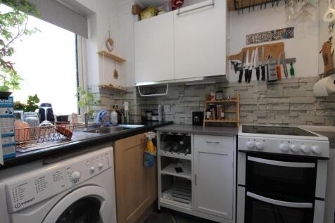 Harby Close, Emerson Valley, Milton Keynes, MK4 2BB photo 4