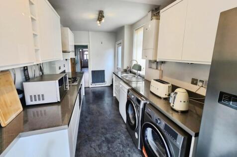 Kitchen Pic Two