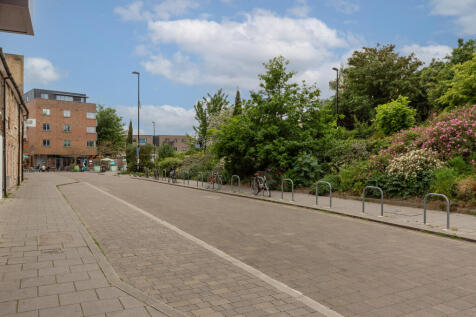 5-7 Harefield Road and 16 - 18 Harefield Mews Brockley London SE4 1LW