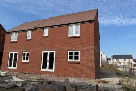 Plot 297 rear.jpg
