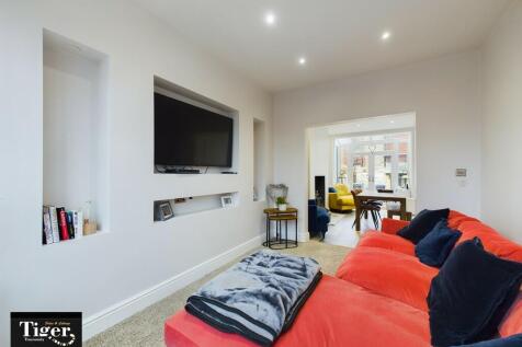 CAM03440G0-PR0006...