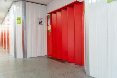 Storage to rent Image 5