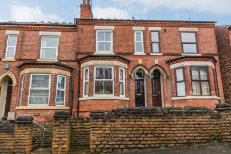 4-bed terraced on Balfour Road, Lenton, Nottingham, NG7 1NZ, £2,756/mo