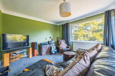 38 Waterford Dr-14.jpg