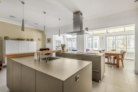 Modern Luxury Kitche