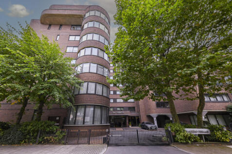 2 bed flat to rent Queens Terrace, London NW8 6DF