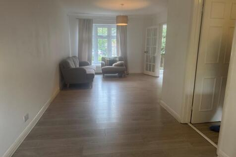 35 Oakfields - Li...