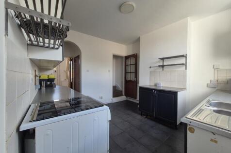 Bow Street, Willenhall photo 4