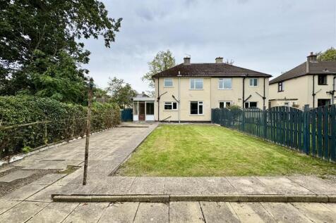 Daw Royds, Almondbury, Hudderfield, HD5 8ST photo 3