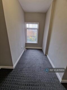 Deans Road, Manchester, M27 photo 3