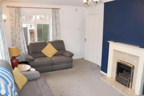 Dartmouth Drive, Aldridge photo 3