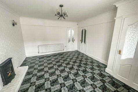 Haselbeech Crescent, Norris Green, Liverpool, Merseyside, L11 photo 5
