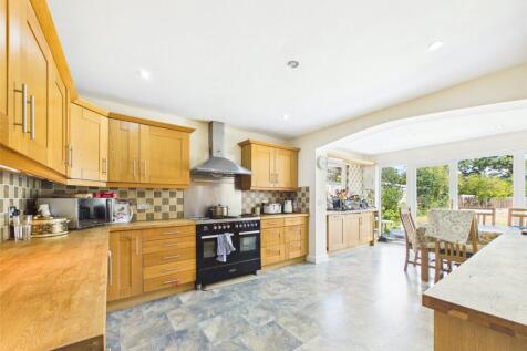 Parton Road, Churchdown, Gloucester, Gloucestershire, GL3 photo 3