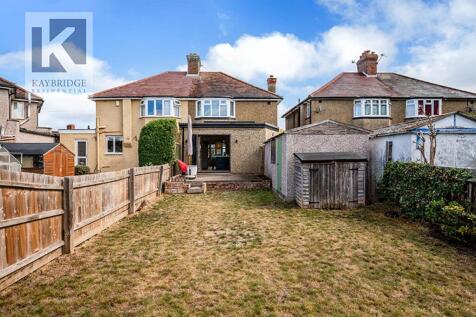 Lakehurst Road, Epsom - KT19 0EQ