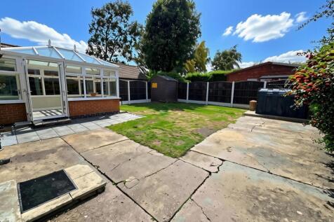 Raymar - rear garden.jpg